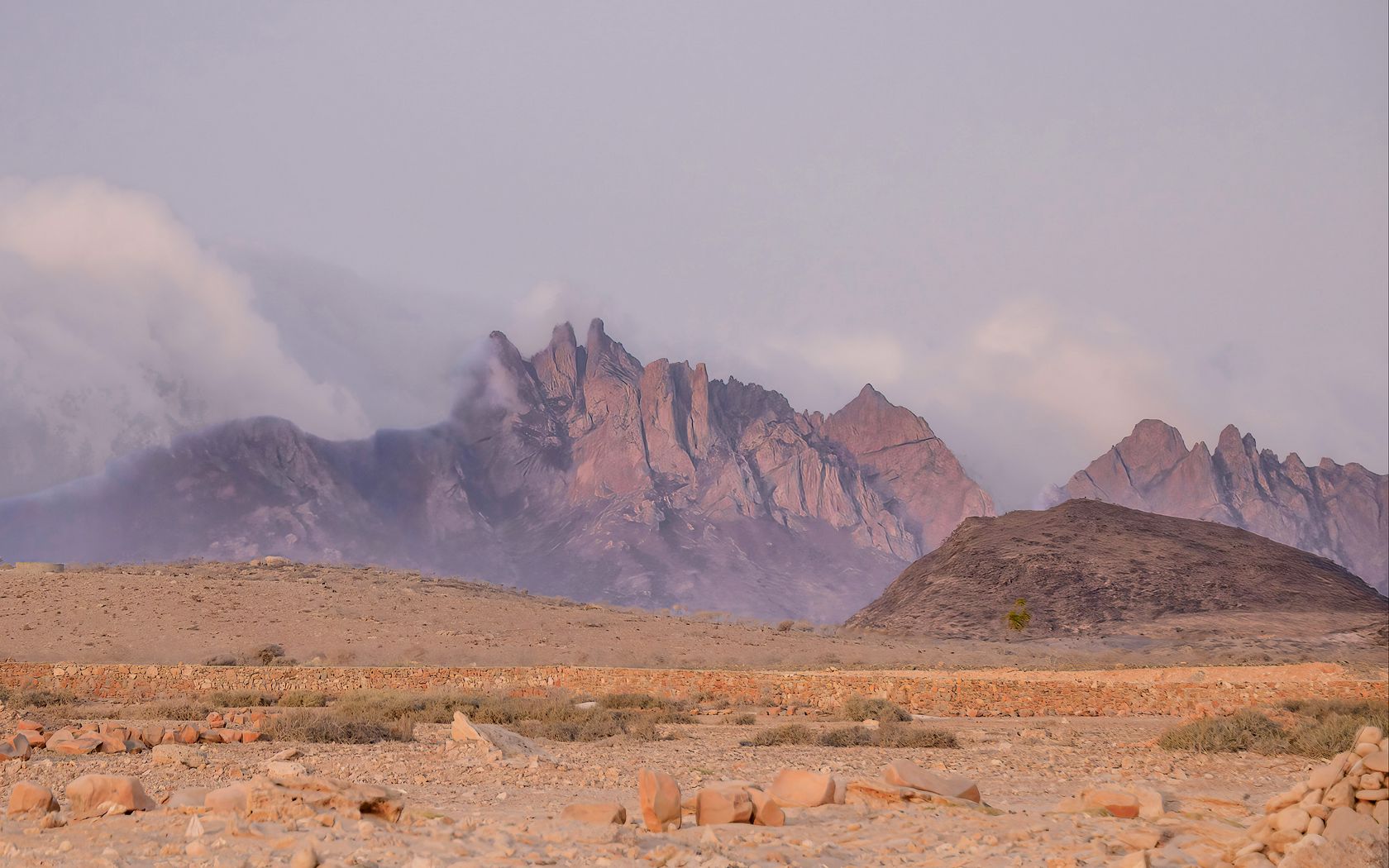 Download wallpaper 1680x1050 landscape, mountains, desert, rocks, fog ...