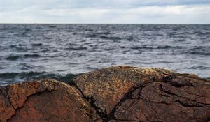 Preview wallpaper landscape, stones, rocks, sea, nature, cranny