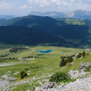 Preview wallpaper landscape, valley, pond, lake