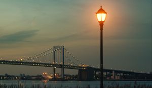 Preview wallpaper lantern, bridge, dusk, evening, view