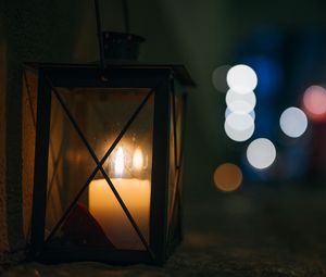 Preview wallpaper lantern, candle, fire, light, dark