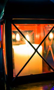 Preview wallpaper lantern, candle, light, fire, dark