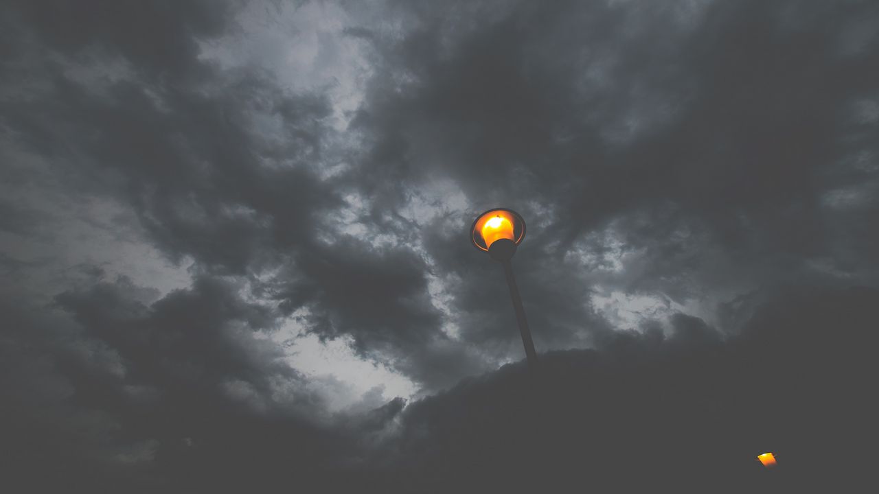 Wallpaper lantern, clouds, overcast