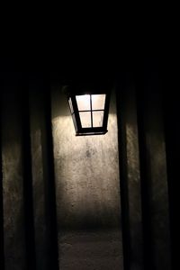 Preview wallpaper lantern, glow, building, dark