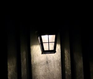 Preview wallpaper lantern, glow, building, dark