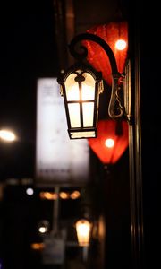 Preview wallpaper lantern, glow, street, blur