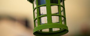 Preview wallpaper lantern, green, wet