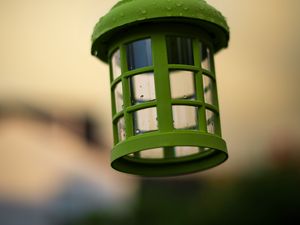 Preview wallpaper lantern, green, wet