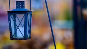 Preview wallpaper lantern, lamp, construction, blur