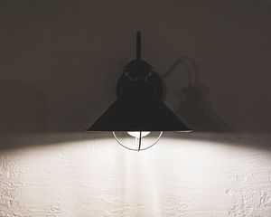 Preview wallpaper lantern, lamp, glow, wall, texture