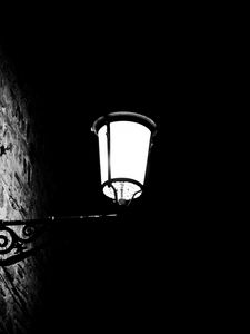 Preview wallpaper lantern, light, darkness, black and white, black