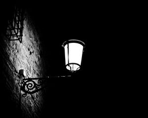 Preview wallpaper lantern, light, darkness, black and white, black
