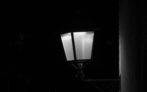 Preview wallpaper lantern, light, darkness