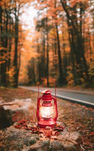 Preview wallpaper lantern, light, red, autumn