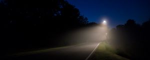Preview wallpaper lantern, light, road, night, dark