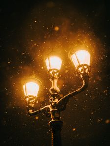 Preview wallpaper lantern, light, snow, glare, night