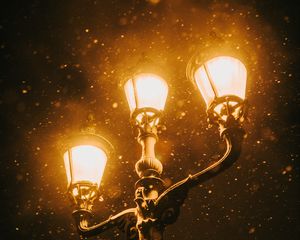 Preview wallpaper lantern, light, snow, glare, night