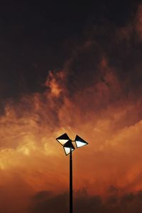 Preview wallpaper lantern, lighting, twilight, sky, clouds