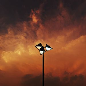 Preview wallpaper lantern, lighting, twilight, sky, clouds