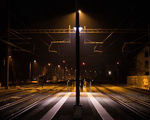 Preview wallpaper lantern, pillar, railway, station, light, night, dark