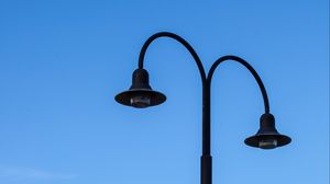 Preview wallpaper lantern, sky, street