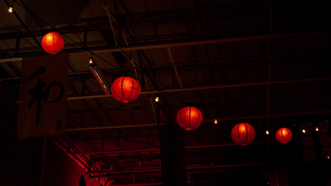 Wallpaper lanterns, garland, light, dark, red