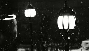 Preview wallpaper lanterns, snow, light, winter, night