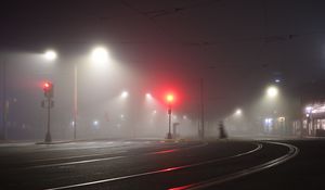 Preview wallpaper lanterns, traffic lights, rails, fog, dark