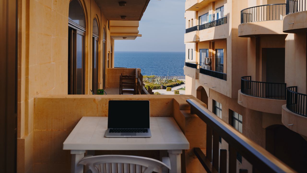 Wallpaper laptop, balcony, rest, work, malta