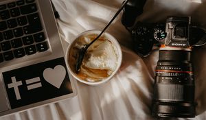 Preview wallpaper laptop, camera, ice cream, dessert, spoon, working process