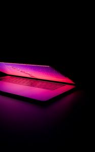 Preview wallpaper laptop, keyboard, glow, dark