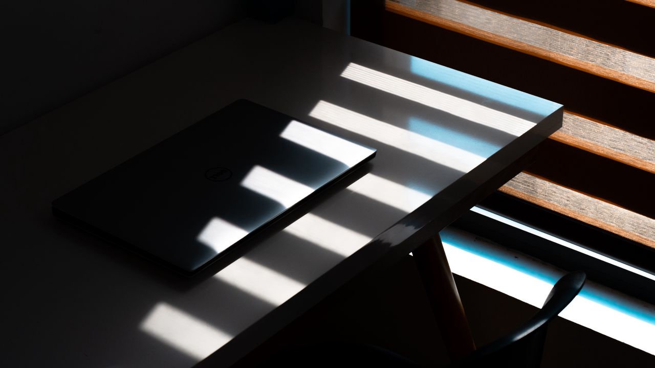 Wallpaper laptop, table, shadows, light