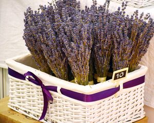 Preview wallpaper lavender, basket, flowers, fragrance