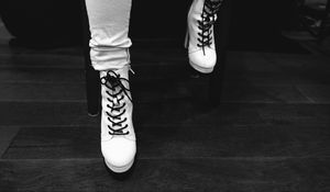 Preview wallpaper leg, boot, style, fashion, black and white