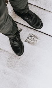 Preview wallpaper legs, boots, footprint, snow
