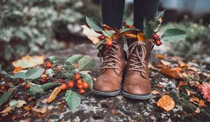 Preview wallpaper legs, boots, leaves, berries, autumn