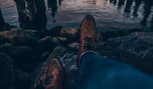 Preview wallpaper legs, boots, style, city, sunset