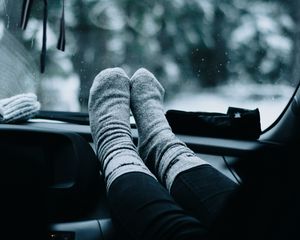 Preview wallpaper legs, car, travel, rest, mood