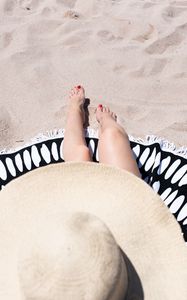 Preview wallpaper legs, hat, beach, sand