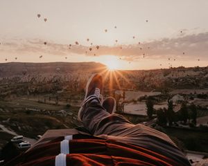 Preview wallpaper legs, landscape, sunset, air balloons, mountains, rest