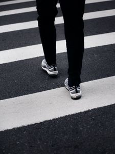 Preview wallpaper legs, sneakers, asphalt, walk