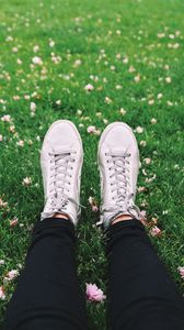 Preview wallpaper legs, sneakers, grass