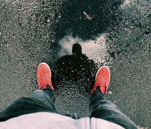 Preview wallpaper legs, sneakers, reflection, asphalt