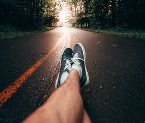 Preview wallpaper legs, sneakers, road, marking, trees