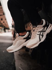 Preview wallpaper legs, sneakers, shoes, white, style