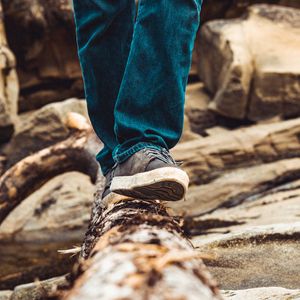 Preview wallpaper legs, sneakers, step, log