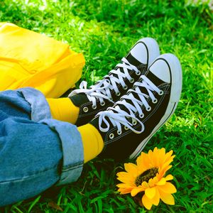 Preview wallpaper legs, sneakers, summer, grass, yellow, flower