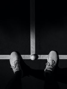 Preview wallpaper legs, sneakers, tennis ball, bw