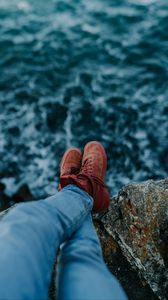 Preview wallpaper legs, stones, water, cliff