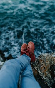 Preview wallpaper legs, stones, water, cliff